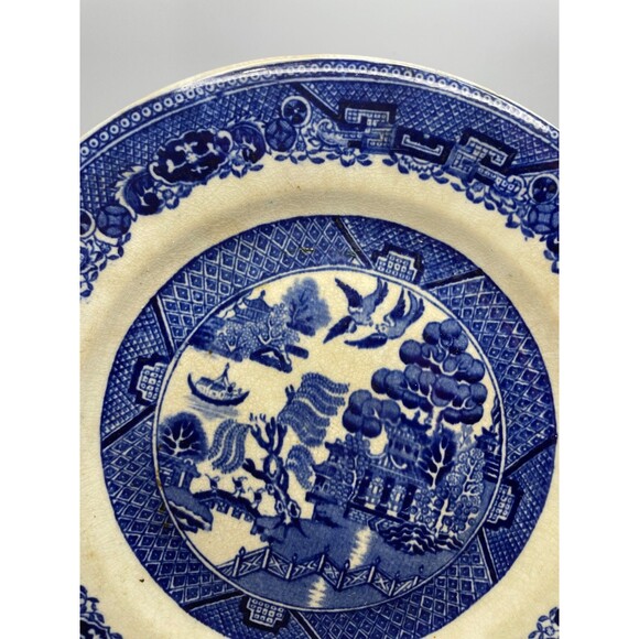 antique JC Pottery England 8" Salad Plate blue willow pattern - Picture 3 of 10